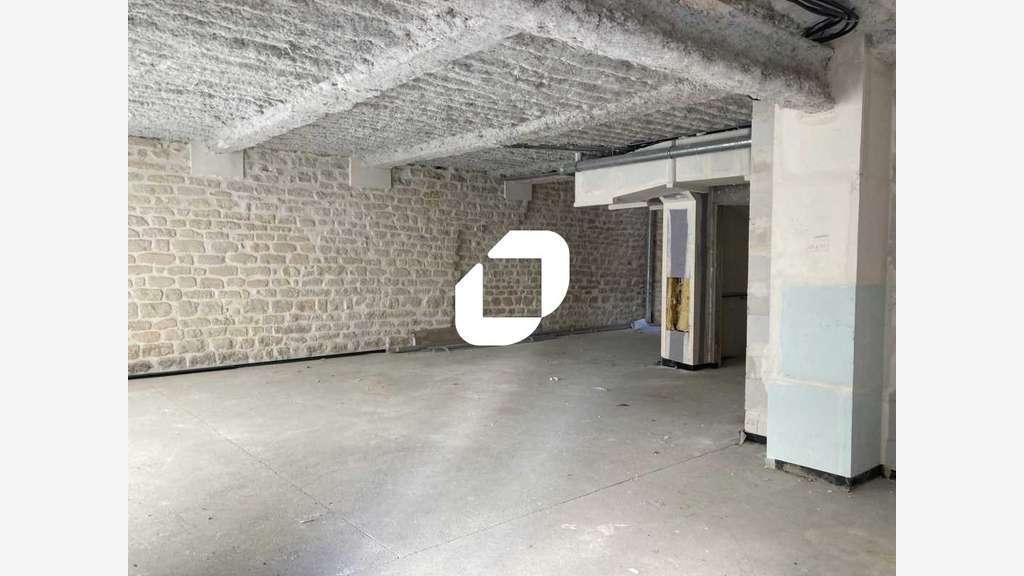 A louer Local commercial 108m² Paris