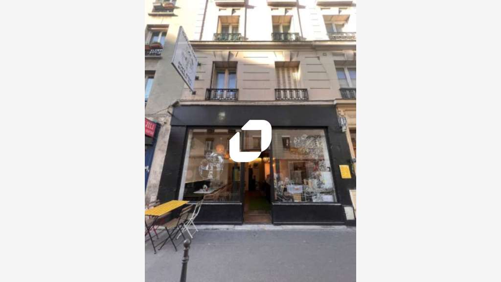 A louer Local commercial 93m² Paris