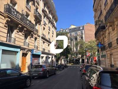 A louer Local commercial 55m² Paris