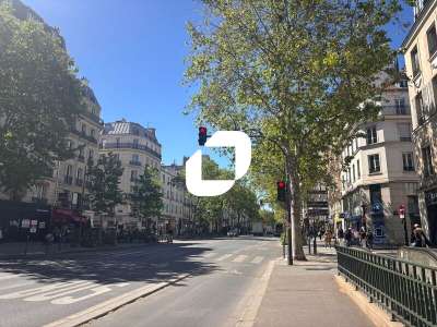 A louer Local commercial 48m² Paris