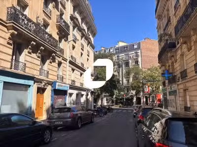 A louer Local commercial 55m² Paris