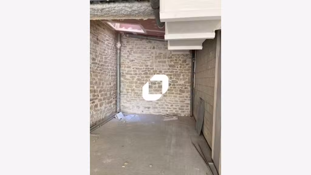 A louer Local commercial 108m² Paris