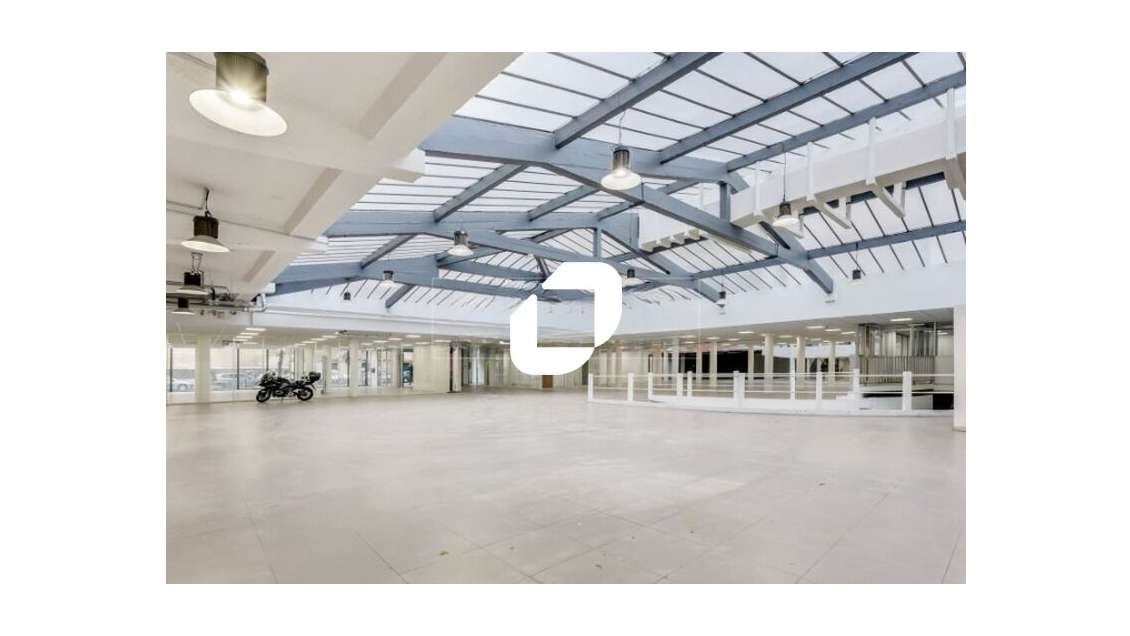 A louer Local commercial 770m² Paris