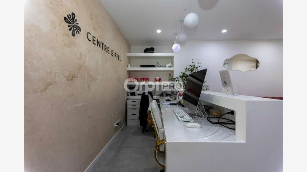 Cession bail commercial 91m² à Paris 15e