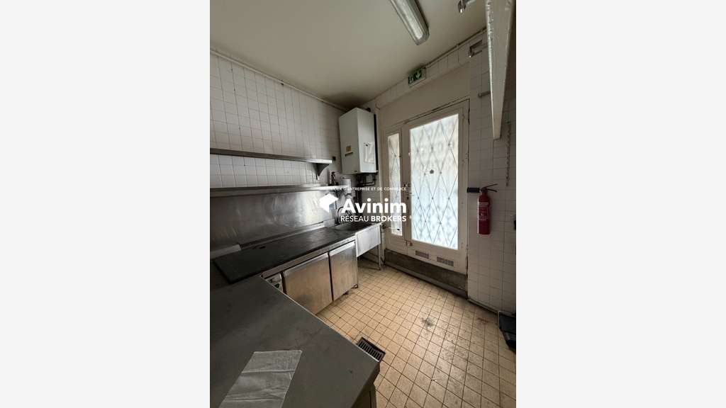 Restaurant clé en main à louer bel empl Paris 15e