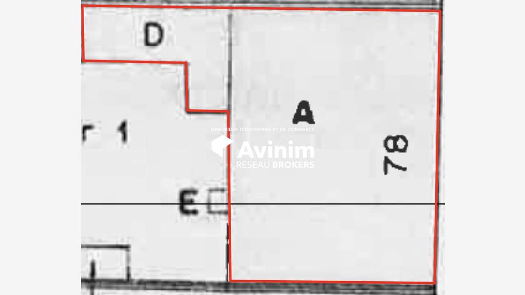 Loue local commercial extraction 95m² Paris 75015
