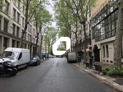 A louer Local commercial 345m² Paris