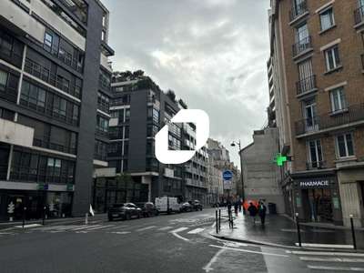 A louer Local commercial 79m² Paris