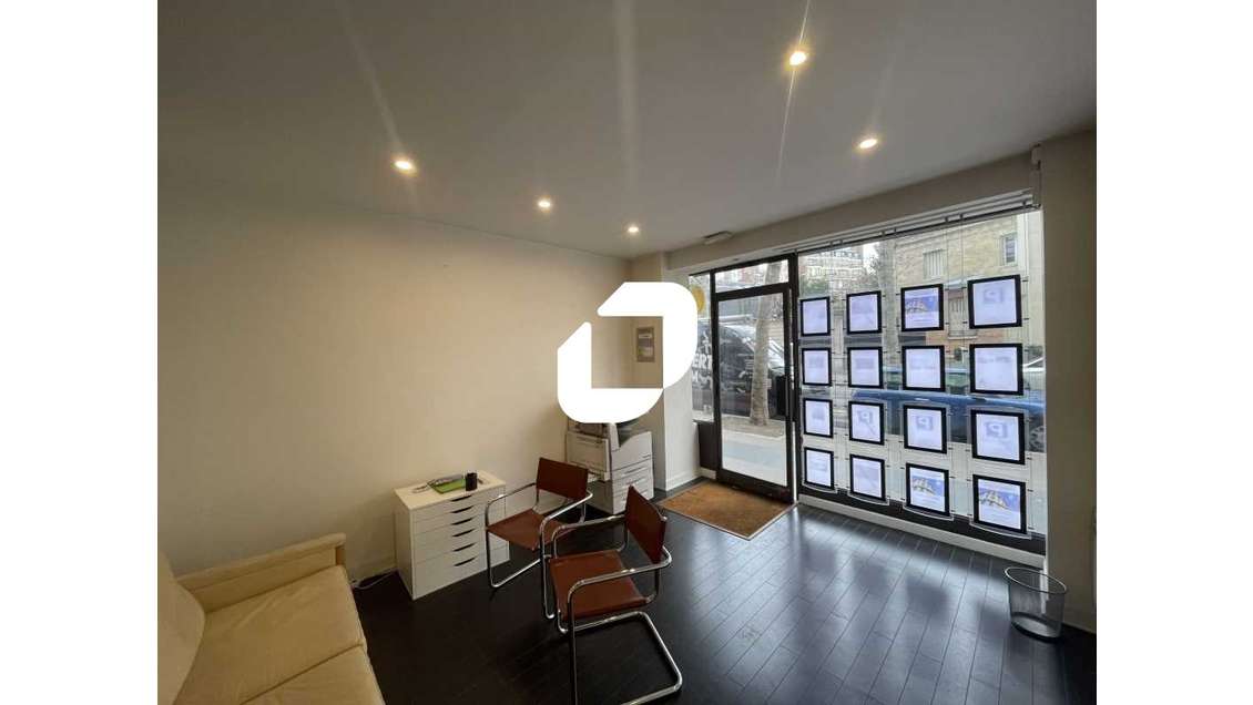 A louer Local commercial 44m² Paris