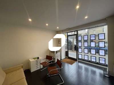 Location Locaux commerciaux - Boutiques à Paris 16e