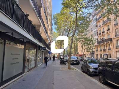 Location Locaux commerciaux - Boutiques à Paris 16e