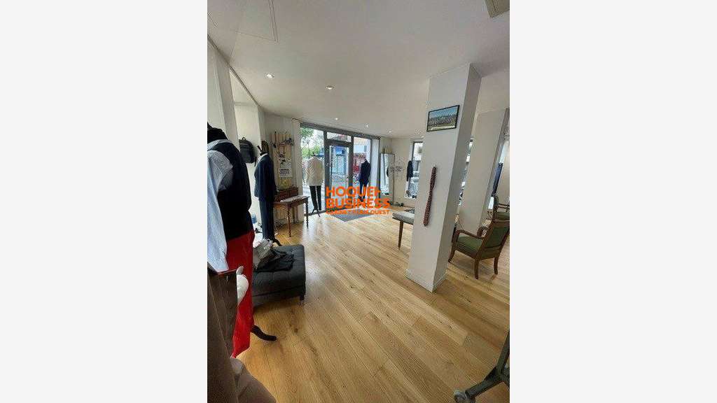 DAB local commercial 52m² + Appart 25m² à Paris 16
