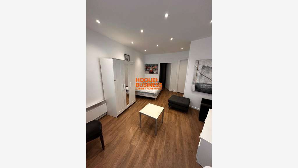 DAB local commercial 52m² + Appart 25m² à Paris 16