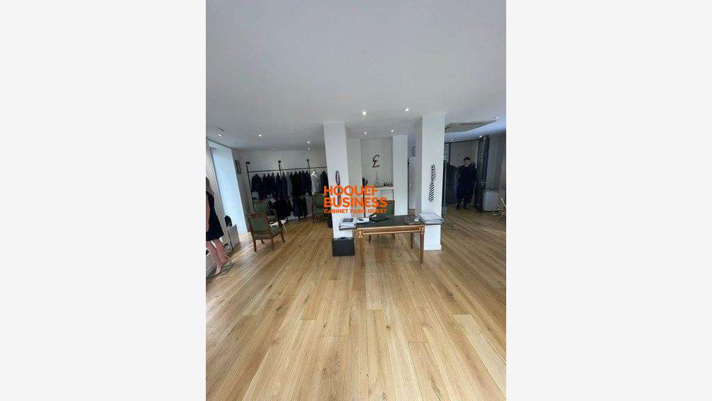 DAB local commercial 52m² + Appart 25m² à Paris 16