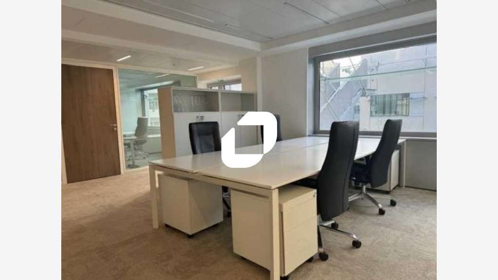 A louer Local commercial 236m² Paris