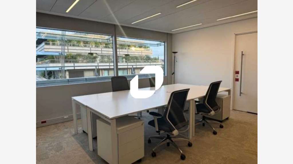 A louer Local commercial 236m² Paris