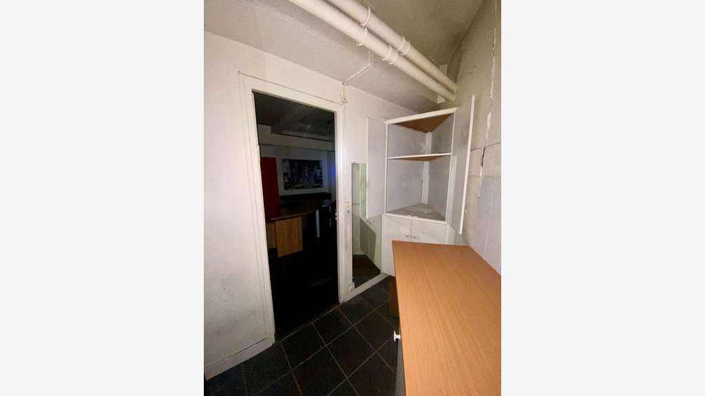 PARIS 16e – AVENUE MOZART – LOCAL COMMERCIAL 45 m²