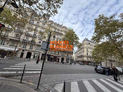 Location Locaux commerciaux - Boutiques à Paris 17e