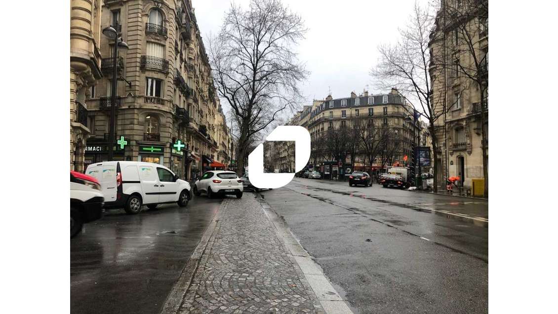 A louer Local commercial 57m² Paris