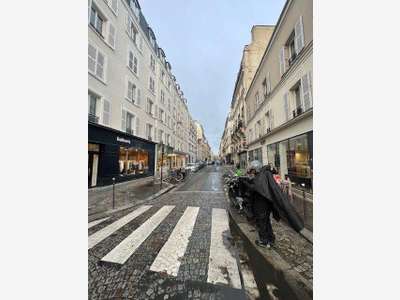 A louer DAB rue Legendre 92m² Paris Batignolles