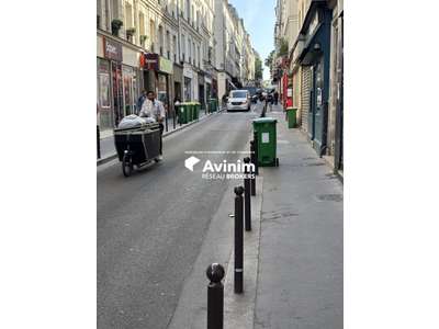 Location Locaux commerciaux - Boutiques à Paris 17e