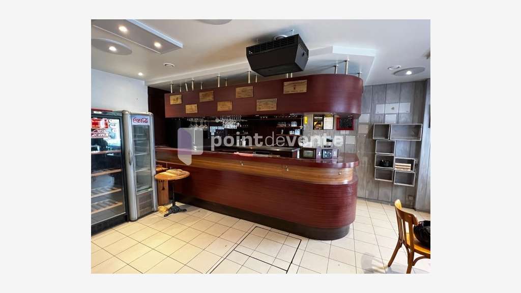 Location restaurant 100m² Niel Wagram Villiers