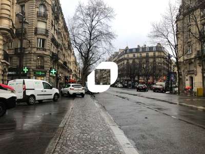 A louer Local commercial 57m² Paris