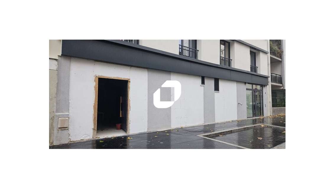 A louer Local commercial 195m² Paris