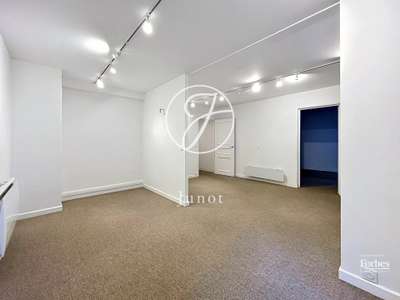 Bureaux Paris 18e avenue Junot / Montmartre