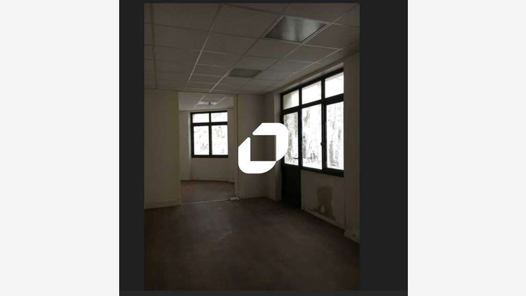 A louer Local commercial 86m² Paris
