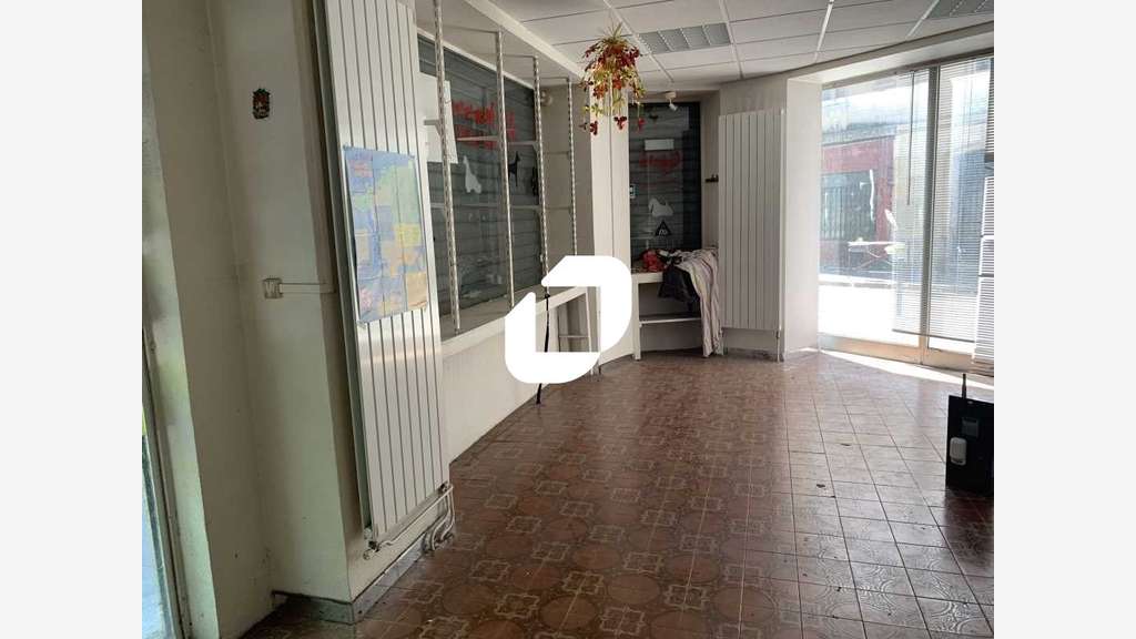 A louer Local commercial 62m² Paris
