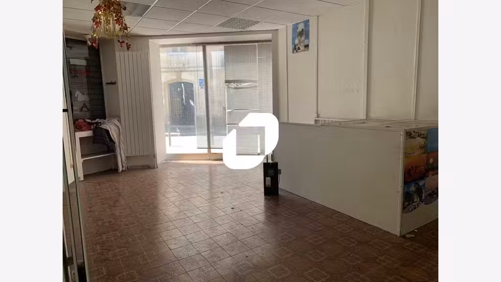 A louer Local commercial 62m² Paris