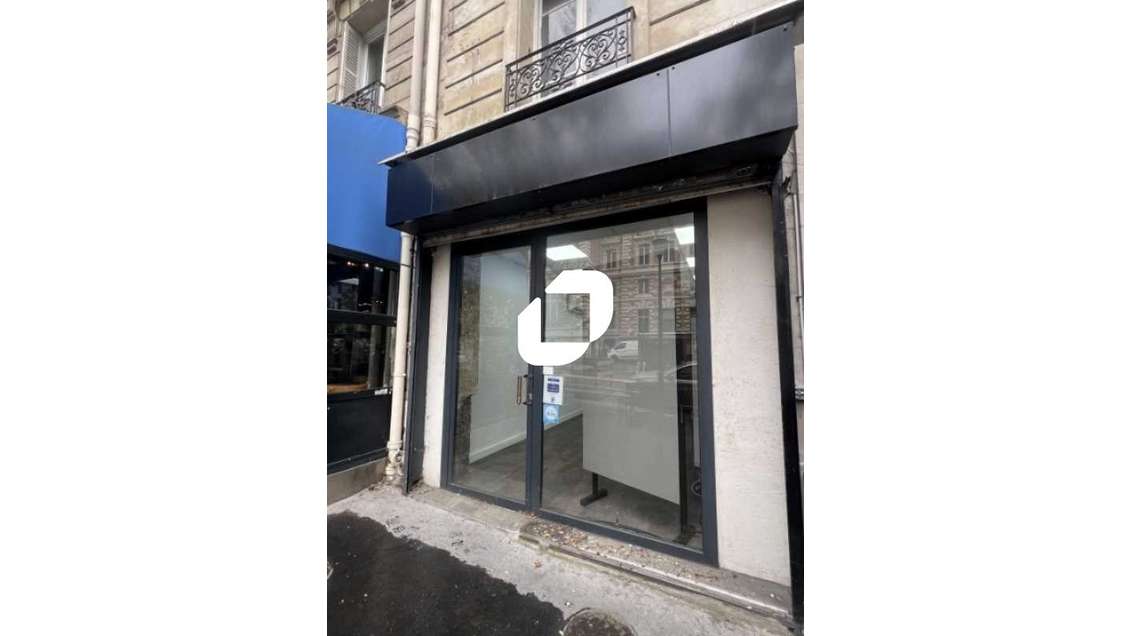 A louer Local commercial 45m² Paris