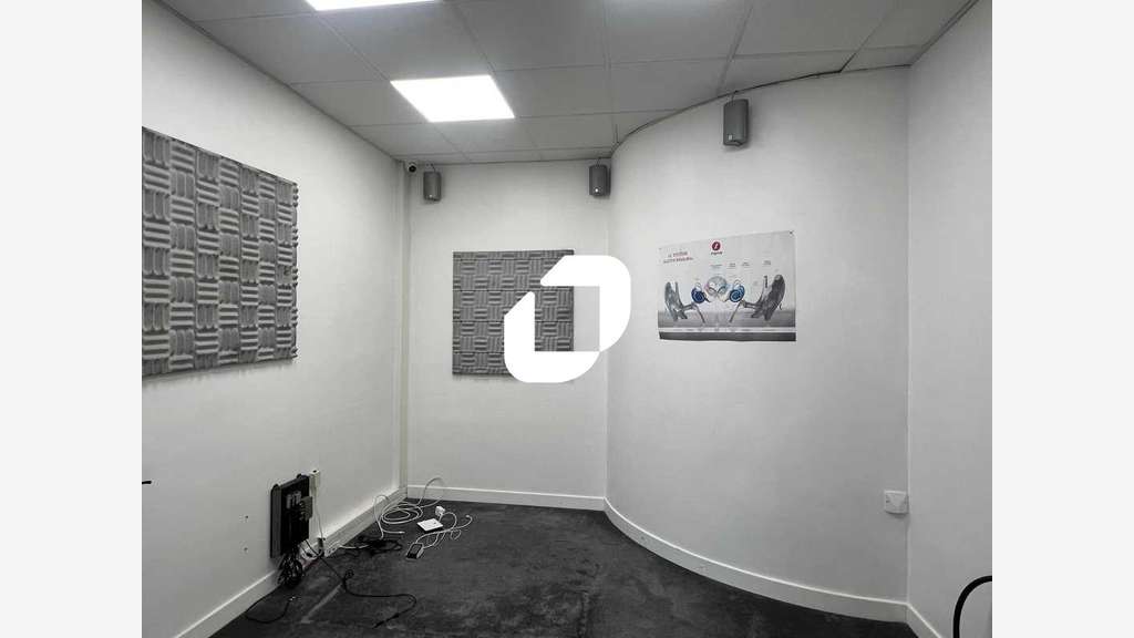 A louer Local commercial 45m² Paris