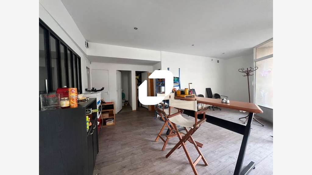 A louer Local commercial 120m² Paris