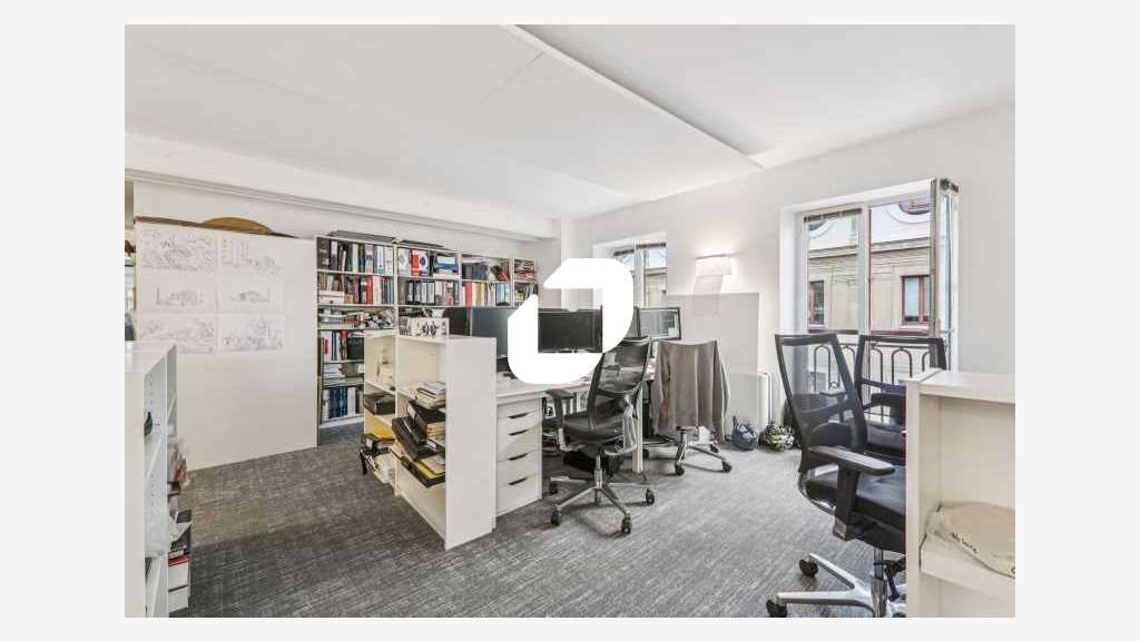 A louer Local commercial 205m² Paris