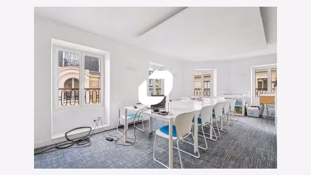 A louer Local commercial 217m² Paris