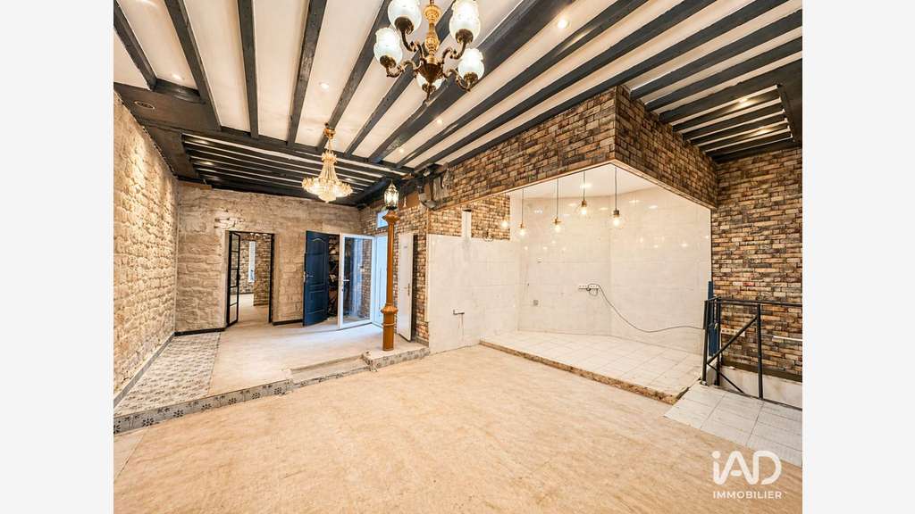 A louer local commercial 90m² à Paris 20e