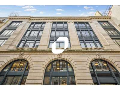 Location Locaux commerciaux - Boutiques à Paris 2e