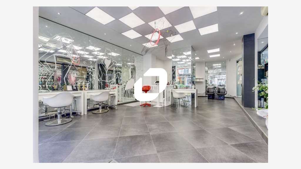A louer Local commercial 80m² Paris
