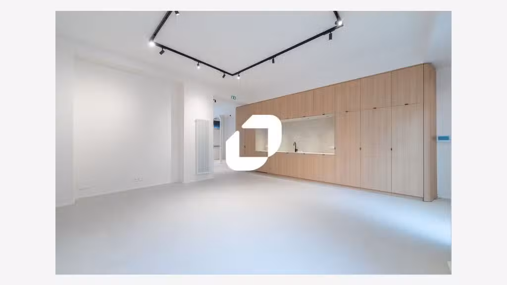 A louer Local commercial 95m² Paris