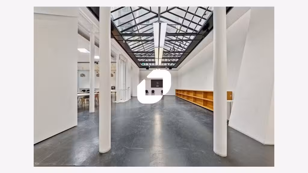 A louer Local commercial 560m² Paris