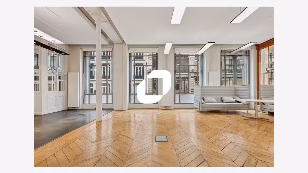 A louer Local commercial 560m² Paris