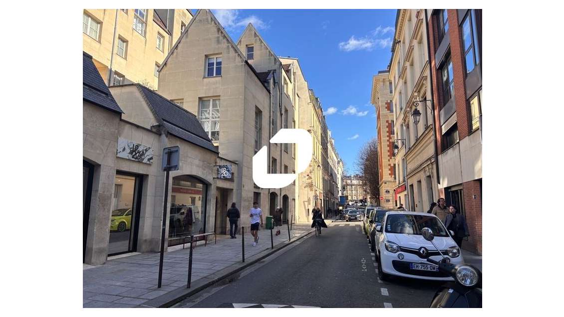 A louer Local commercial 74m² Paris
