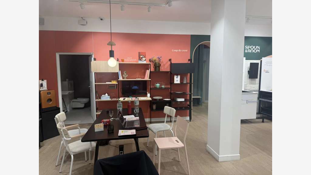 Location pure local 168m² Paris 3e Bdv du Temple