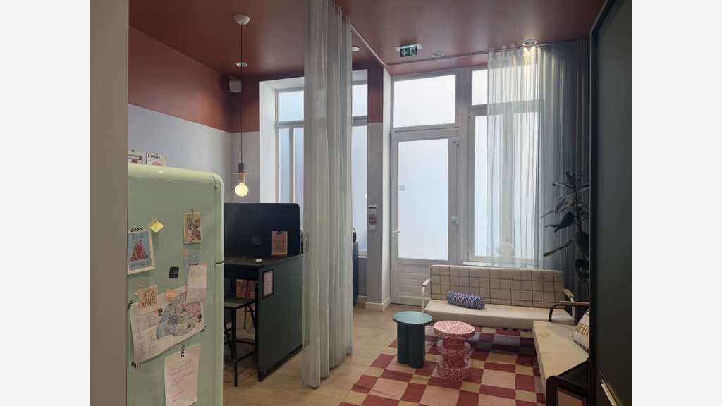 Location pure local 168m² Paris 3e Bdv du Temple