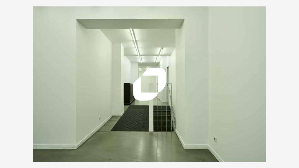 A louer Local commercial 145m² Paris