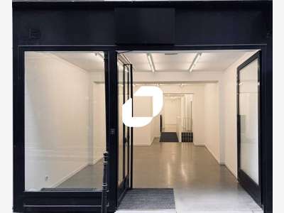 A louer Local commercial 145m² Paris