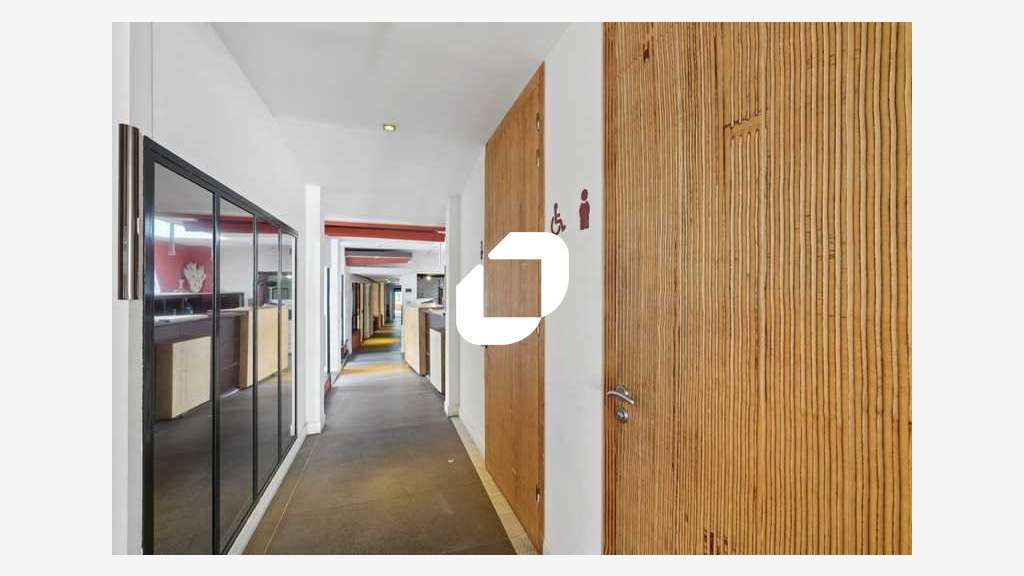 A louer Local commercial 96m² Paris