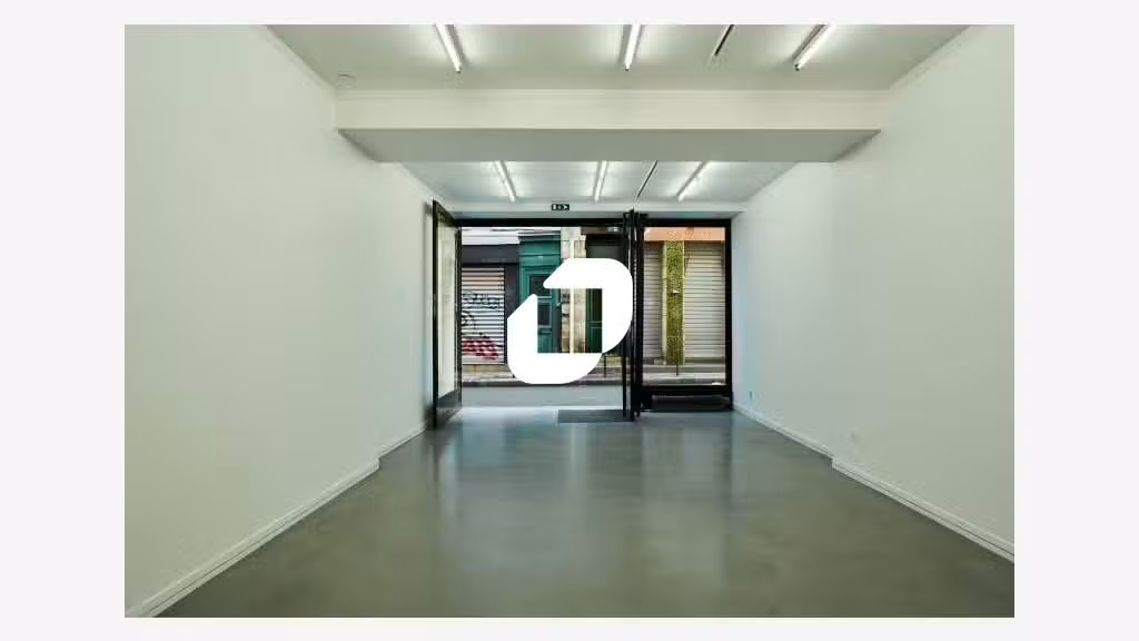 A louer Local commercial 145m² Paris
